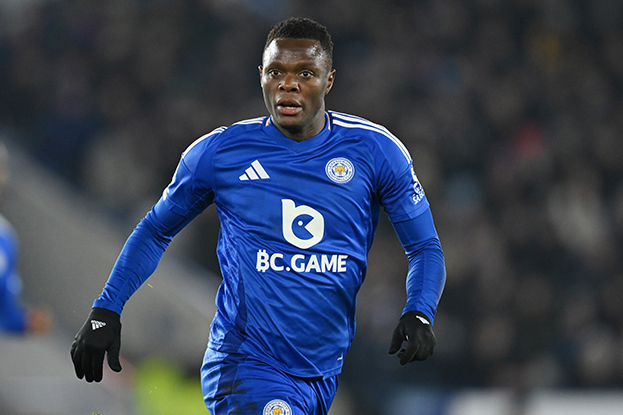 Патсон Дака. Нападающий сборной Замбии Патсон Дака.