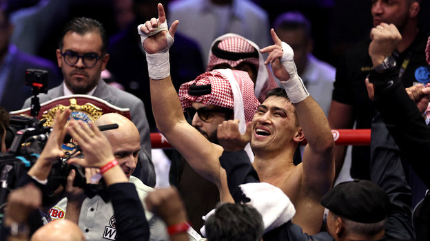 Дмитрий Бивол. Боксер Дмитрий Бивол