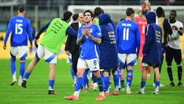 Футболист Сандро Тонали после матча Италия — Германия (1:2). 20 марта. Милан