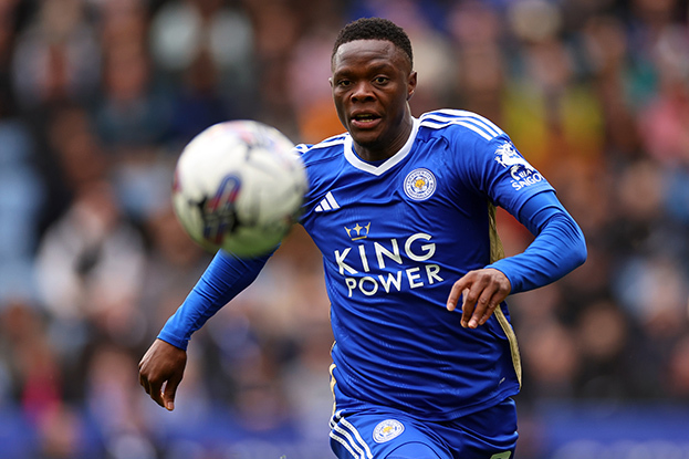 Патсон Дака.