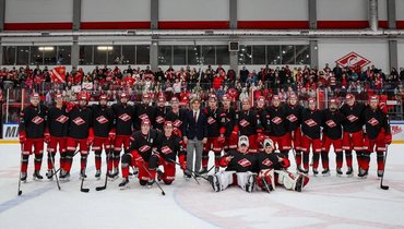 «Спартак» и «Ирбис» — лучшие в регулярке OLIMPBET МХЛ. А кто выиграет Кубок Харламова?