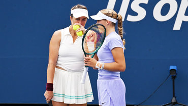 Анастасия Павлюченкова и Мирра Андреева.