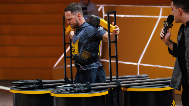 Алексей Столяров в шоу «Богатырские игры».