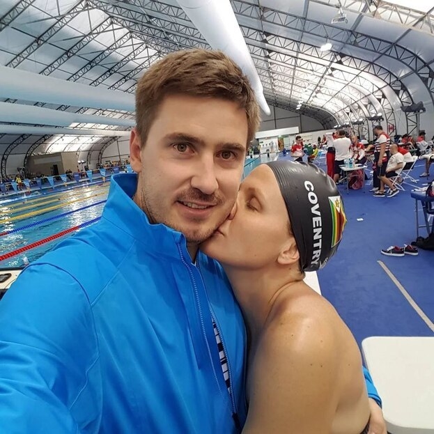 Кирсти Ковентри с мужем Тайроном Сьюардом.