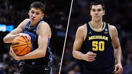 Баскетболисты Егор Демин и Владислав Голдин