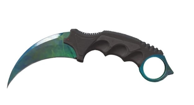 Керамбит «гамма-волны (фаза 3)». Стоимость около 270 тысяч рублей.