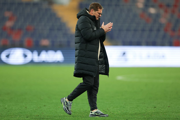 Дмитрий Пятибратов. Бывший главный тренер «Факела» Дмитрий Пятибратов