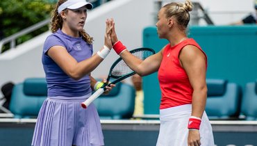 Андреева и Шнайдер стали победительницами парного турнира в Майами