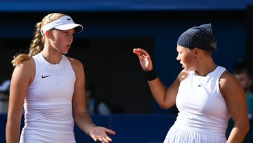 Мирра Андреева и Диана Шнайдер.