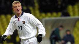 «Линейку забыл с собой взять...» Помните шедевр Бесчастных на Евро-1996?