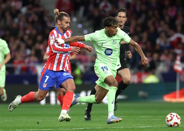 Антуан Гризманн и Ламин Ямаль.