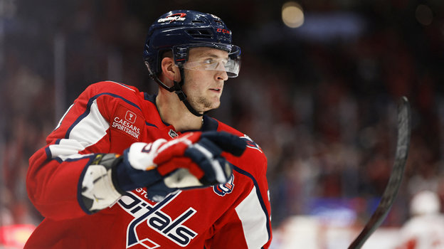 Алексей Протас. Хоккеист «Вашингтона» Алексей Протас