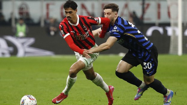 «Милан» и «Интер» сыграли вничью в первом матче 1/2 финала Кубка Италии.