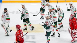 «Ак Барс» — в шаге от вылета уже в первом раунде. Это провал для топ-клуба, но такой результат уже никого не удивляет