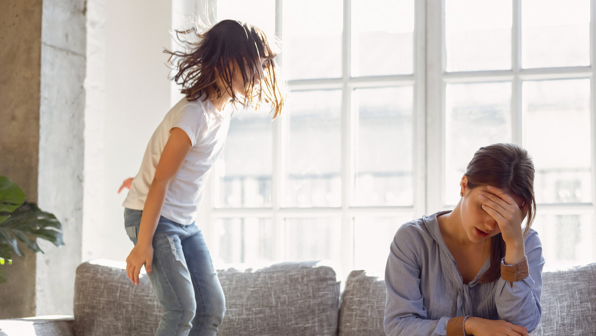 Ребенок и мать