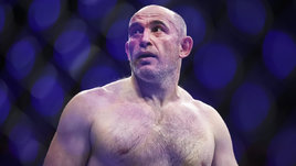 Боец ММА Алексей Олейник