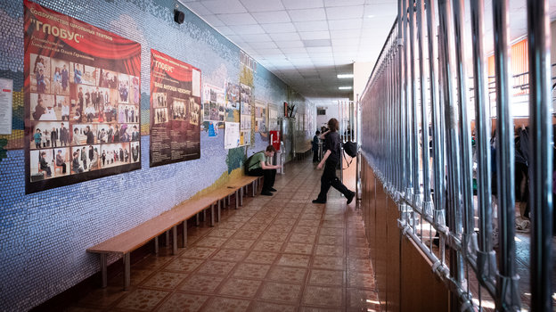 Коридор московской школы № 1583, в которой учился Александр Овечкин.