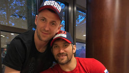 «Овечкин встал в один ряд с Месси, Леброном и Джоковичем». Интервью с Фридзоном