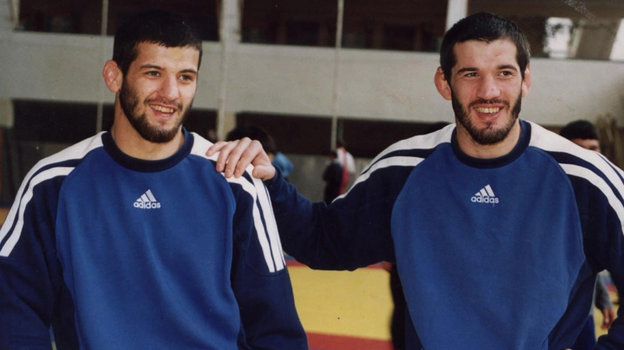 Адам и Бувайсар Сайтиевы.