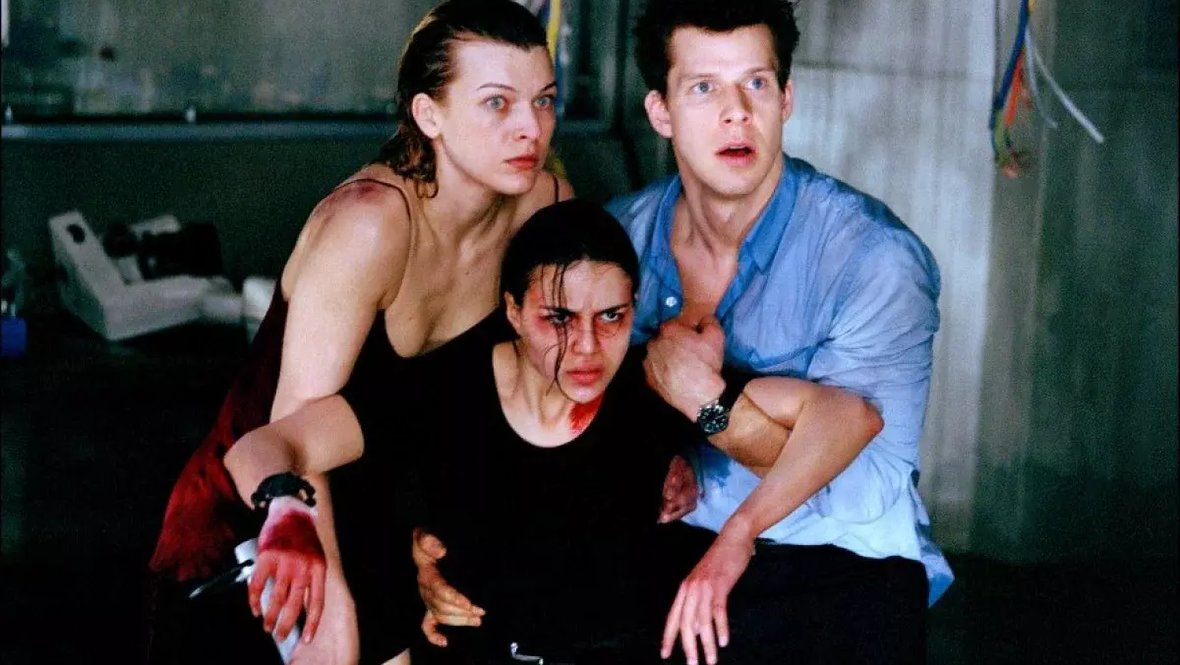 Кадр из фильма «Обитель зла», реж. Пол У. С. Андерсон/ Screen Gems, Пирамида, Парадиз, Columbia