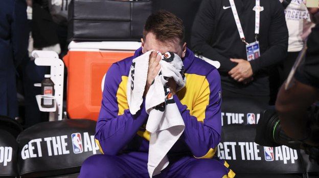 Лука Дончич не смог сдержать слез перед матчем с бывшей командой в НБА.