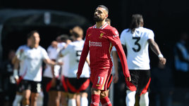 «Ливерпуль» оживил чемпионскую гонку поражением от «Фулхэма». Продление контракта с Мо Салахом должно зарядить красных