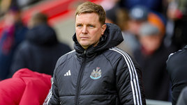 Тренер «Ньюкасла» пропустит игру с «МЮ» из-за госпитализации. Что случилось с Эдди Хау?