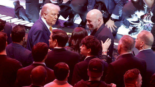 Дональд Трамп и Дана Уайт. Президент США Дональд Трамп и босс UFC Дана Уайт