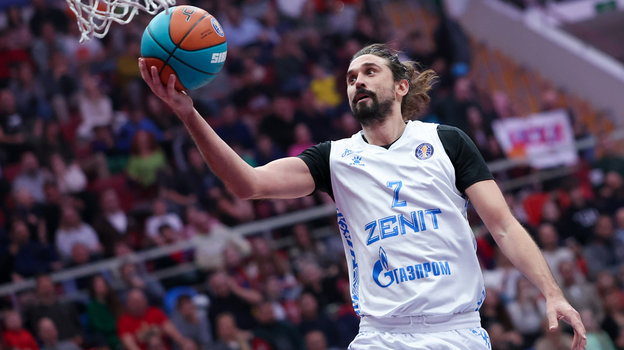 Алексей Швед. Баскетболист «Зенита» Алексей Швед