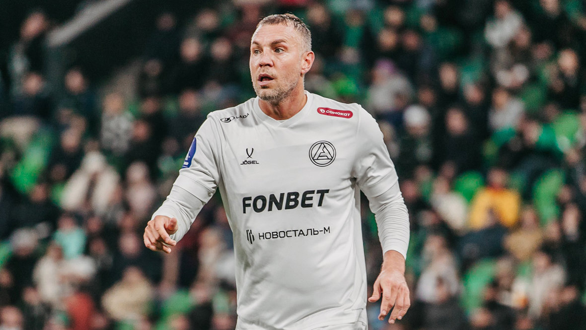 Нападающий «Акрона» Артем Дзюба