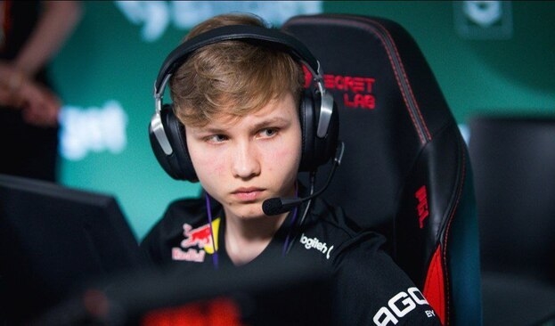 m0NESY в составе G2 на PGL Major Antwerp 2022.