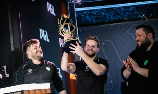 Team Falcons — чемпион PGL Bucharest.