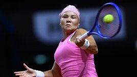 Шнайдер выиграла первый матч под руководством Сафиной. Кудерметова подарила победу соотечественнице