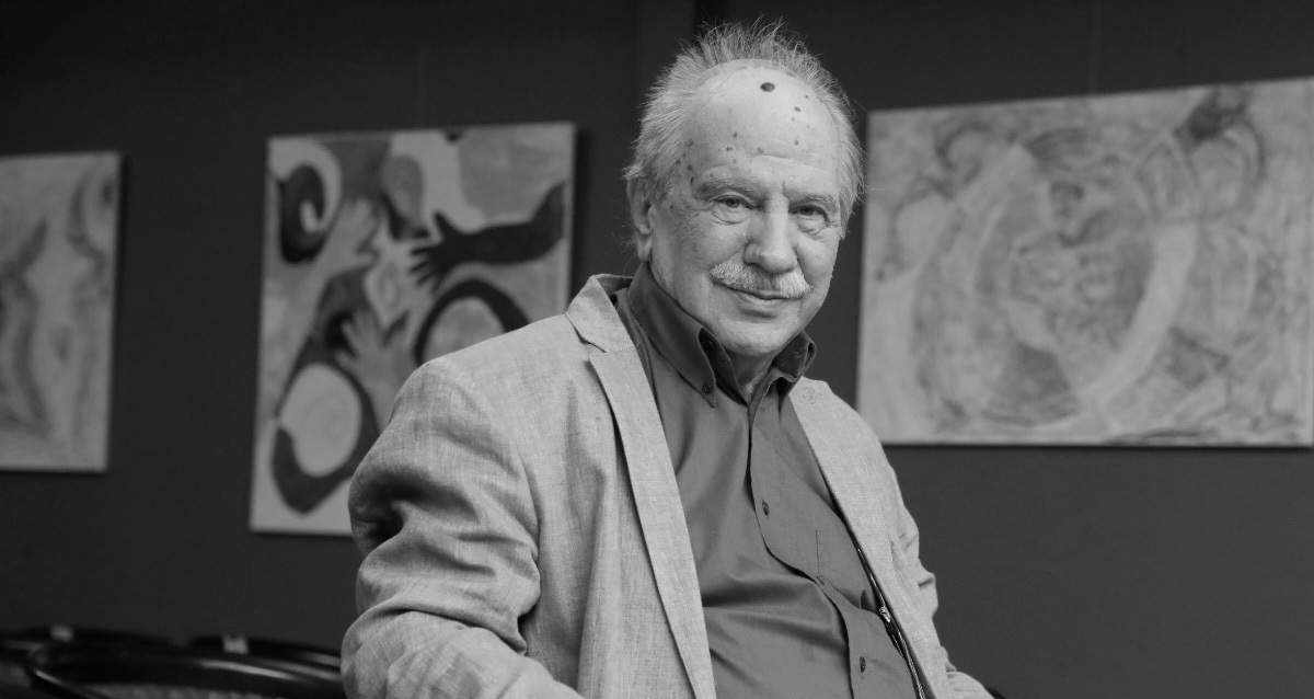 Советский и российский поэт, философ и литературный критик Константин Кедров