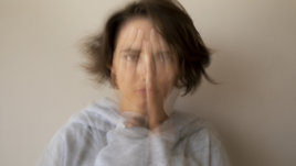 Девушка с БАР