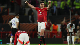 «МЮ» избежал позора тремя голами за семь минут. На глазах у Фергюсона перевернул игру с «Лионом»