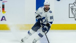 Кучеров — в десятке легенд НХЛ! Он в третий раз стал лучшим бомбардиром сезона