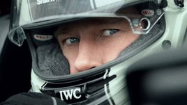 Кадр из фильма «Формула 1», реж. Джозеф Косински/ Warner Bros. Pictures