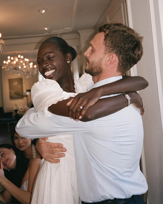 Атинг Му-Николаева и ее муж Егор Николаев. Легкоатлетка Атинг Му-Николаева и ее муж Егор Николаев