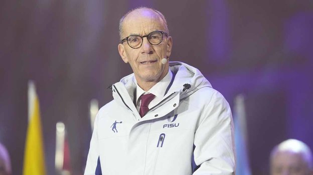 Президент FISU Леонц Эдер.