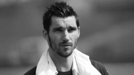 Экс-игрок сборной Хорватии погиб в страшном ДТП. В 2021 году он вернулся в футбол после победы над раком