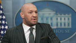 Макгрегор в ужасе от наплыва мигрантов в Ирландию: «Все графства ими переполнены. Говорить на эту тему — табу»