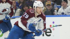 Маккиннон продолжает тащить «Колорадо» и в плей-офф! Команда идет за кубком?