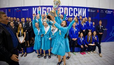 «Мы в хорошей форме и готовы к выступлению на международной арене». Звезда российского водного поло — о первом большом трофее