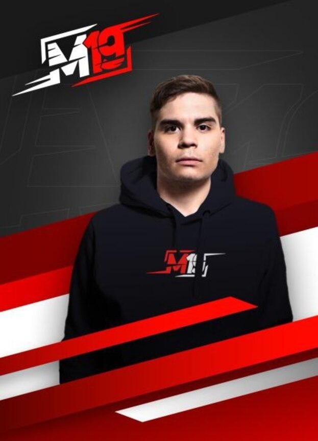 Nix во времена выступления за M19.