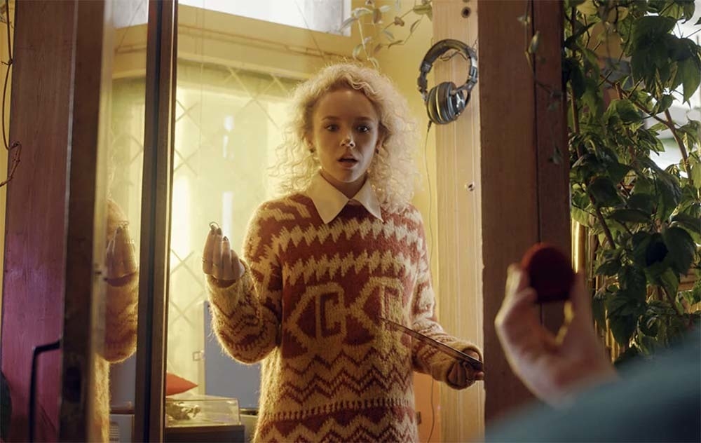 Кадр из фильма «Знакомство родителей», реж. Иван Капитонов, НМГ Кинопрокат