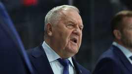 «Когда всю жизнь посвятил хоккею, хочется тренировать до гробовой доски». Крикунову — 75!