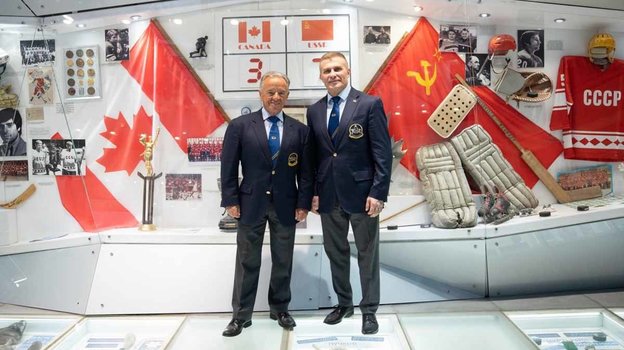 Александр Вишневский и Рафаэль Сантоха. Президент ФББР Александр Вишневский и президент IFBB Рафаэль Сантоха