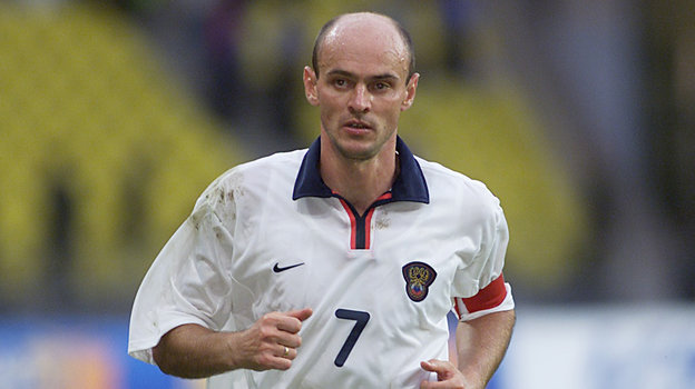 Виктор Онопко. Футболист сборной России Виктор Онопко. 2001 год