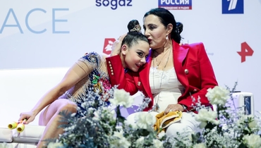 Фото с Винер повлияло на отказ Крамаренко в нейтральном статусе
